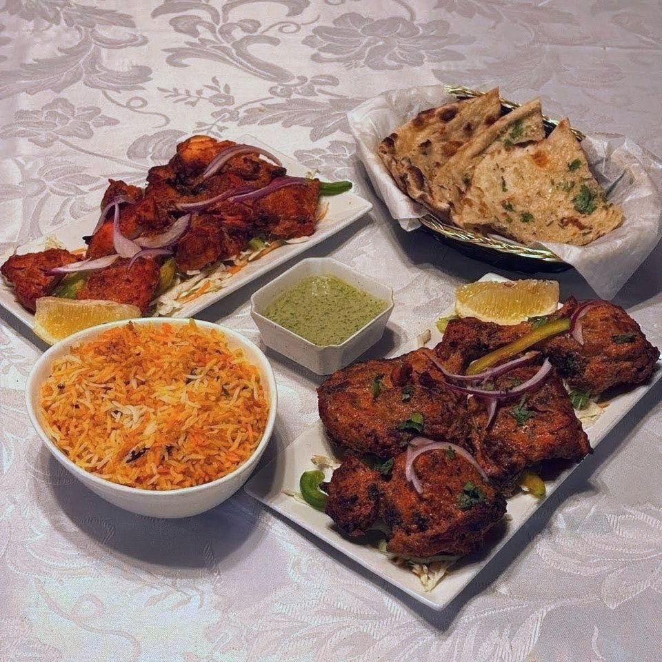 Tandoori kebab platters with basmati rice, naan and mint chutney